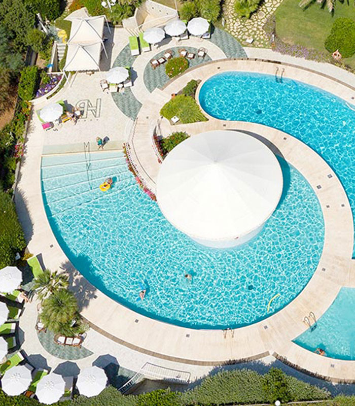 hotel-baia-di-nora-resort-4-stelle-sul-mare-a-pula-con-piscina