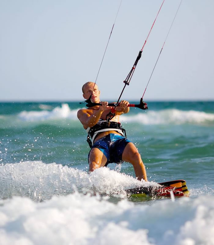 hotel-baia-di-nora-sus-sardegna-kite-surf2
